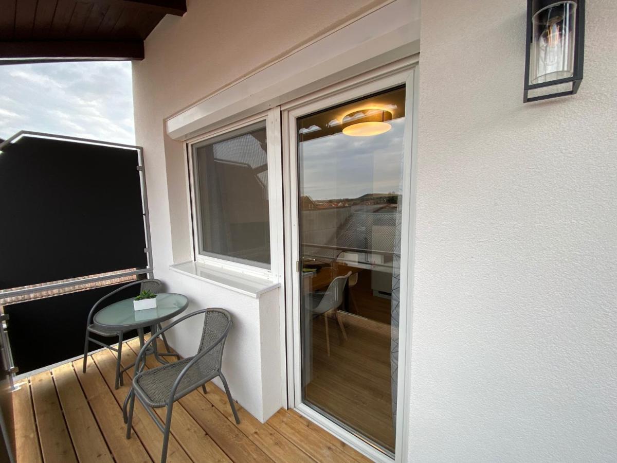 Apartments Freitag - H1 Winden am See Exterior foto